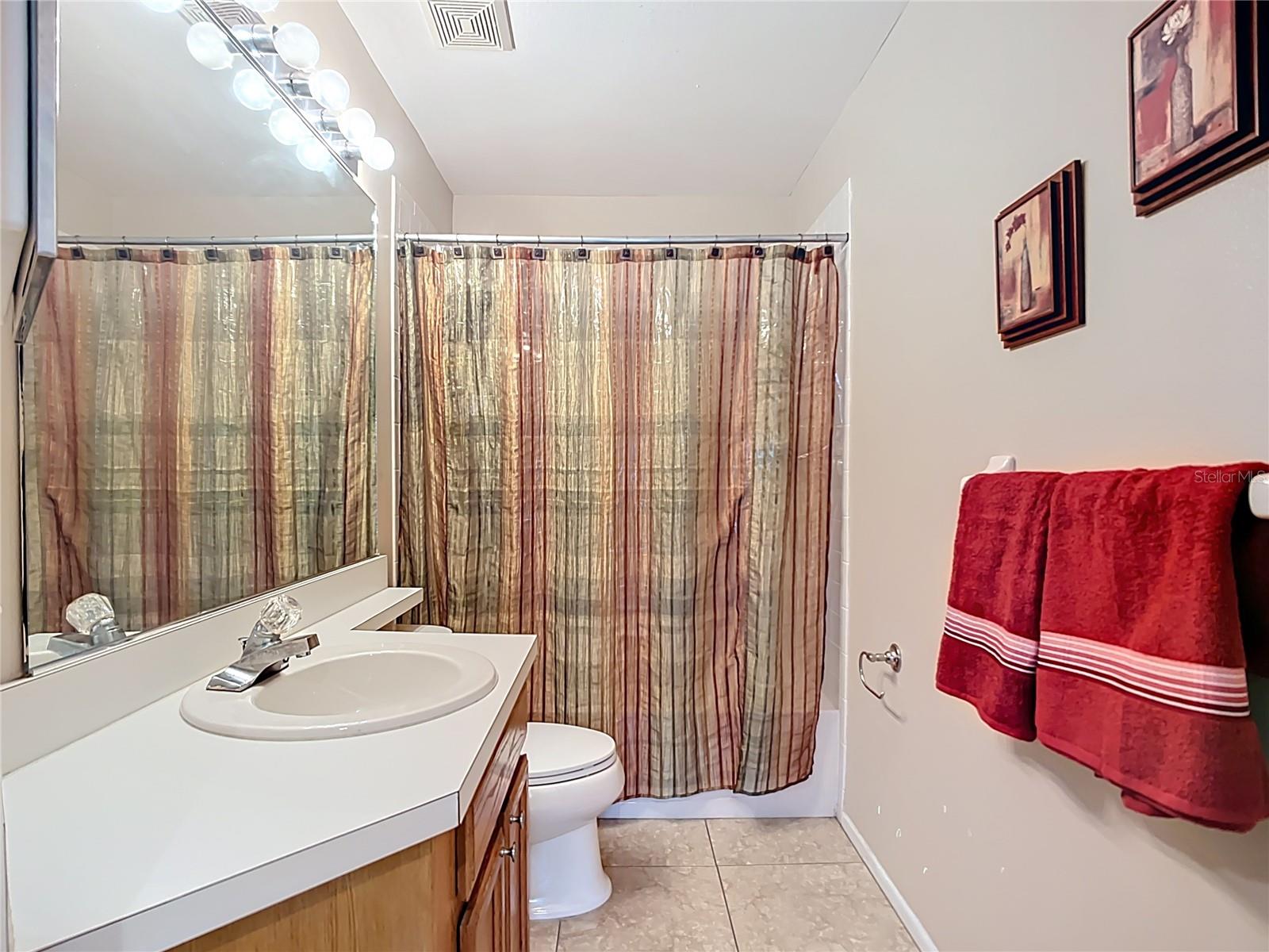 Image 38 of 62 For 1002 50th Street E