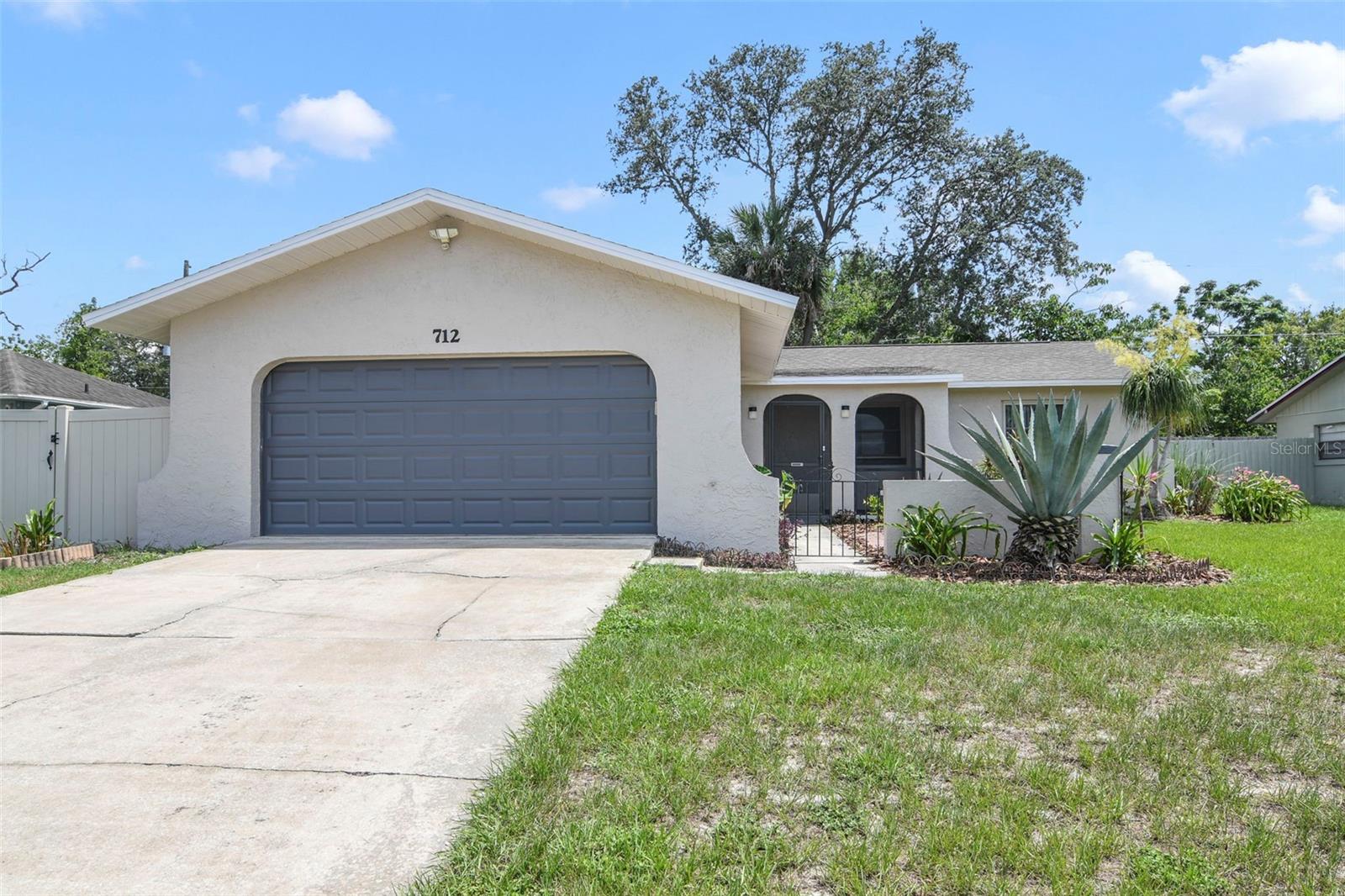 Image 2 of 29 For 712 Eagle Avenue