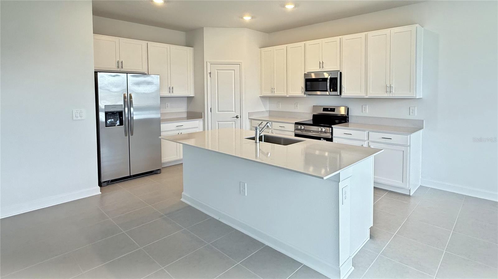 Image 8 of 38 For 5103 Bridgehaven Road