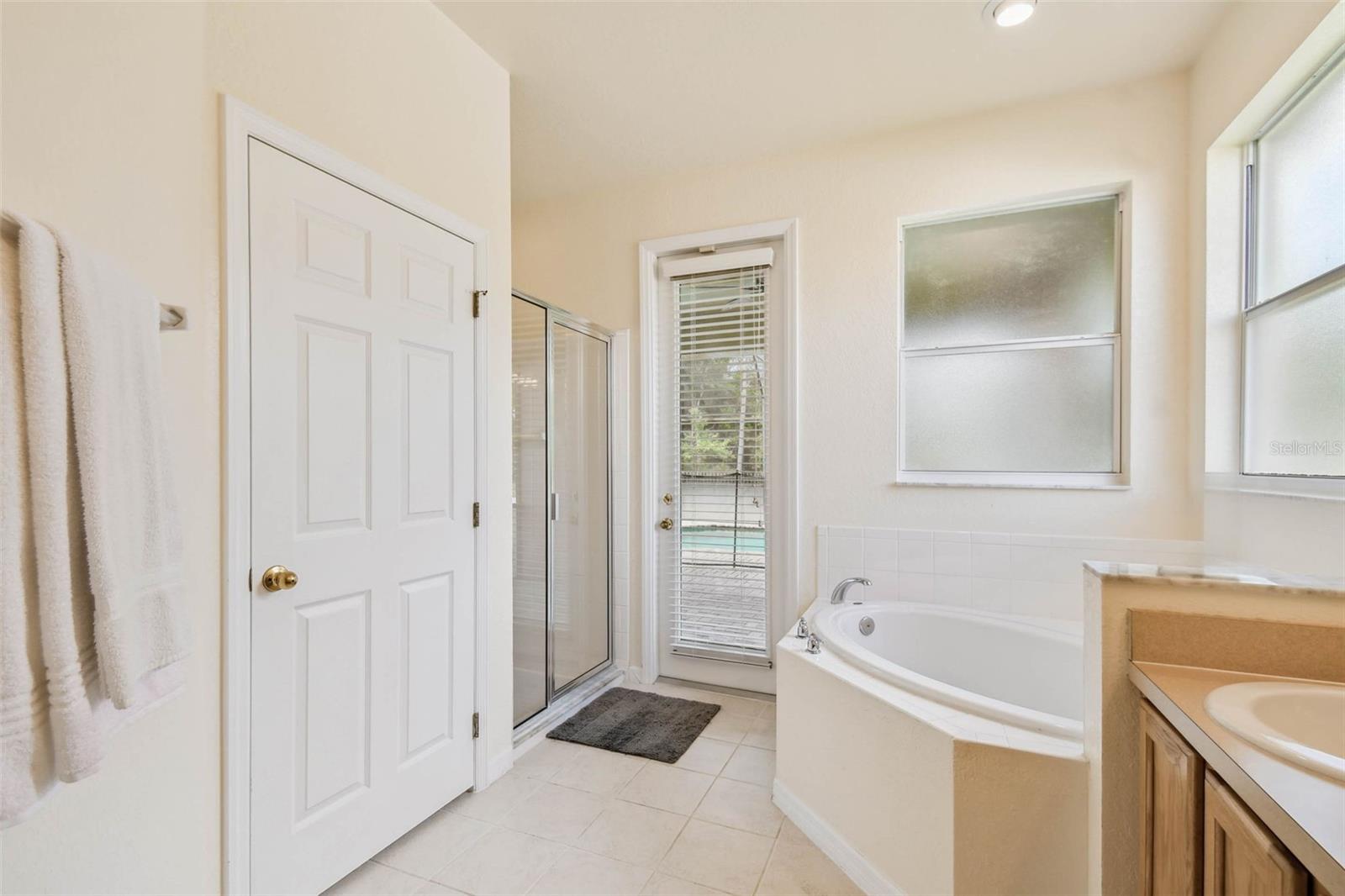 Image 15 of 36 For 101 Cypress Pointe Court