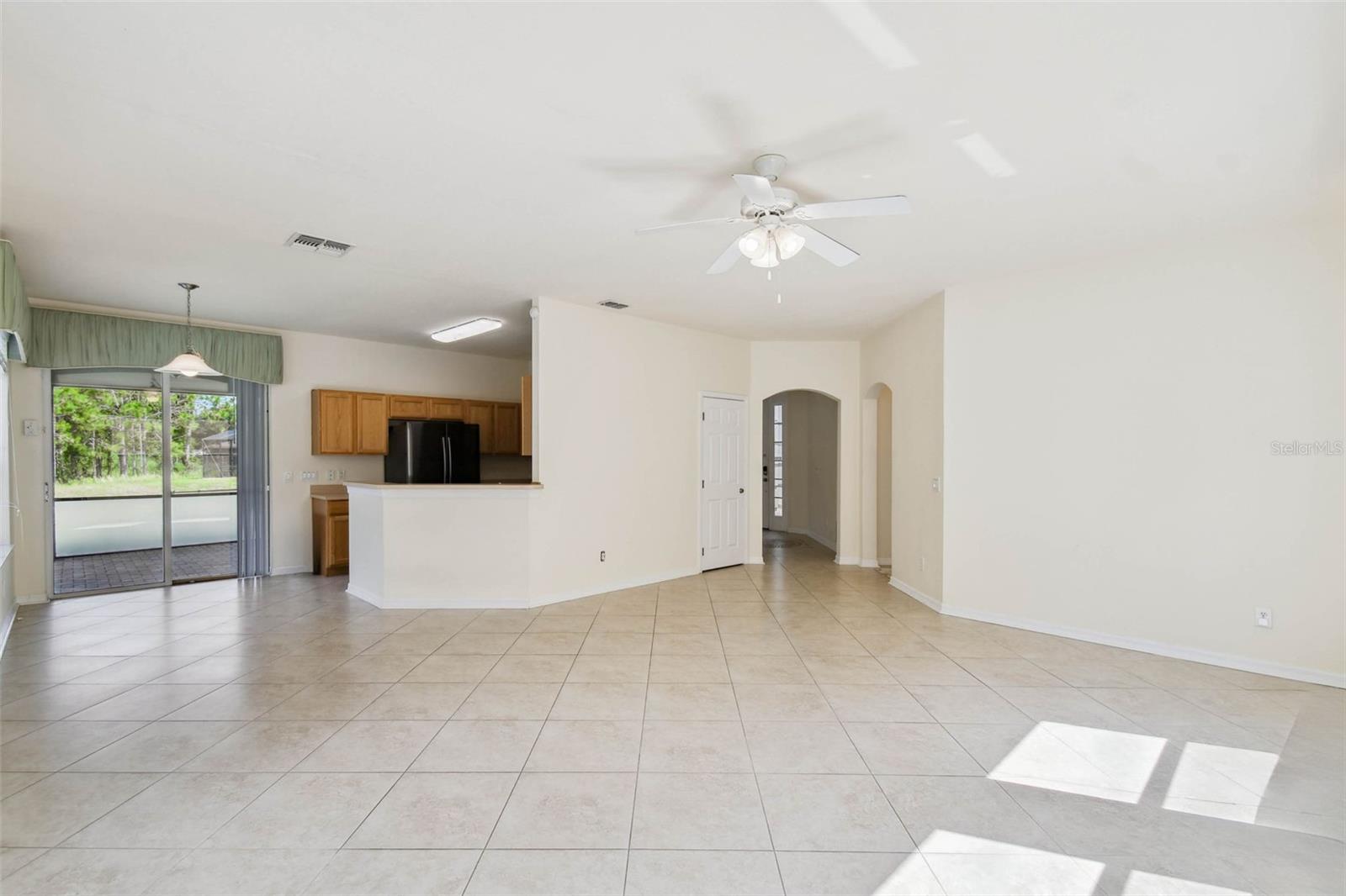 Image 7 of 36 For 101 Cypress Pointe Court