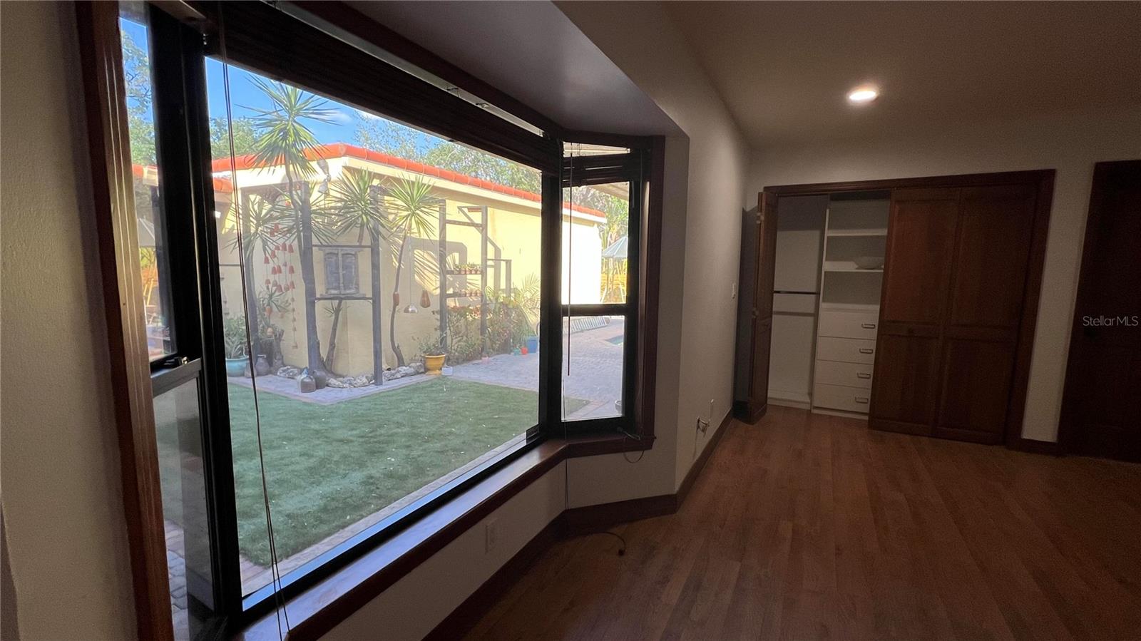 Image 13 of 24 For 201 Blanca Avenue