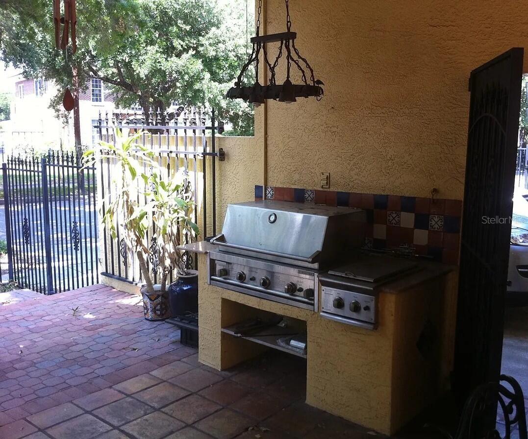 Image 22 of 24 For 201 Blanca Avenue
