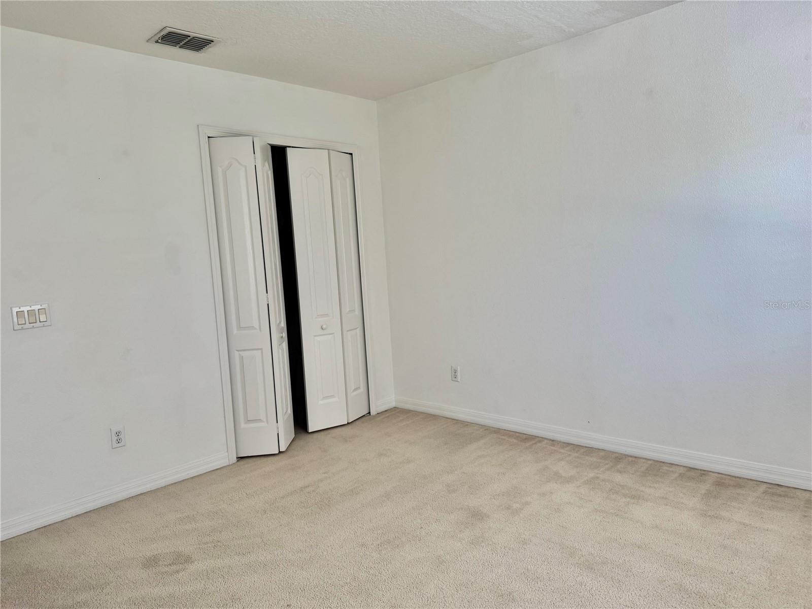 Image 39 of 46 For 1000 Araminta Street