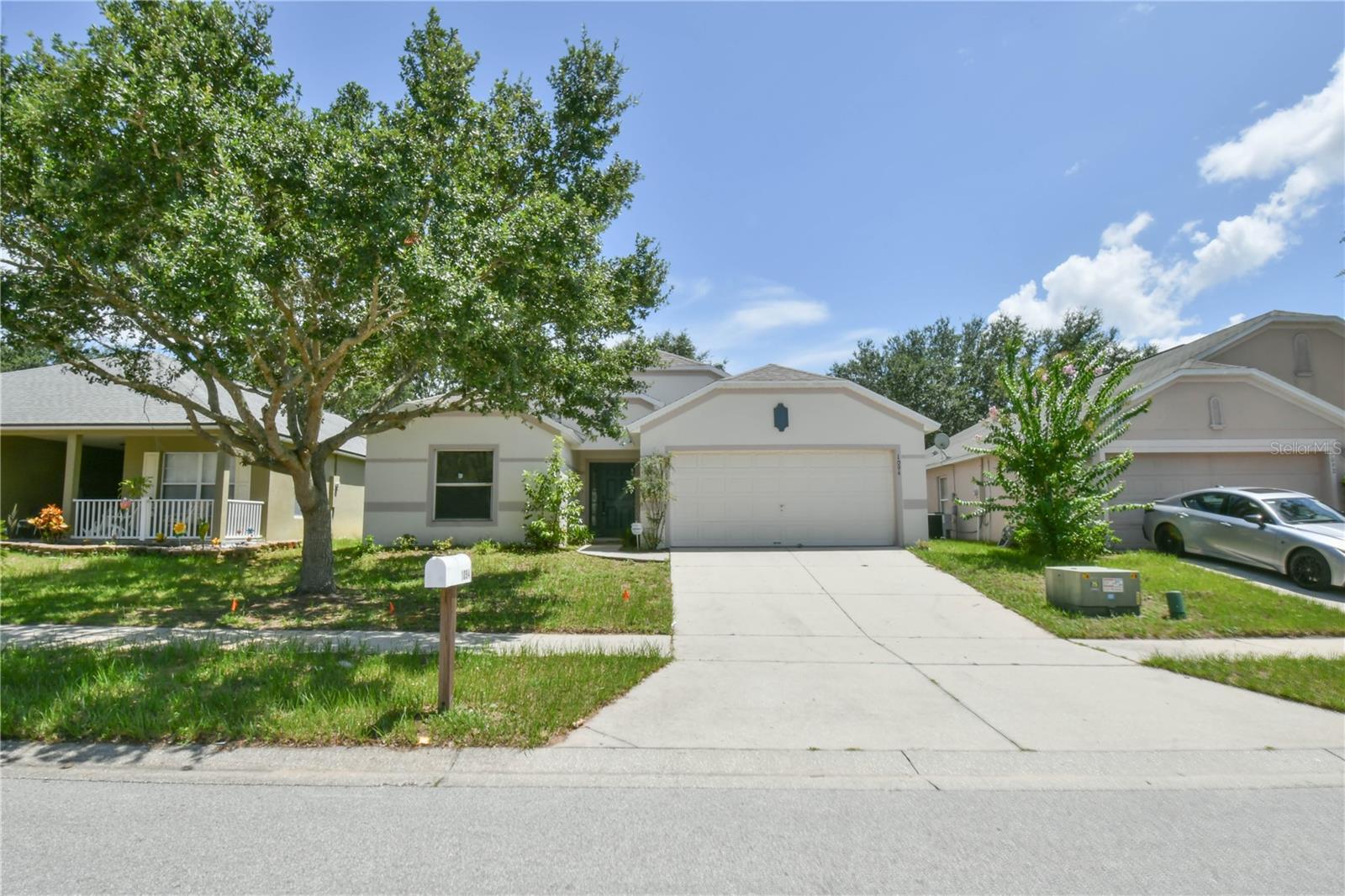 Details for 1094 Bluegrass Drive, GROVELAND, FL 34736