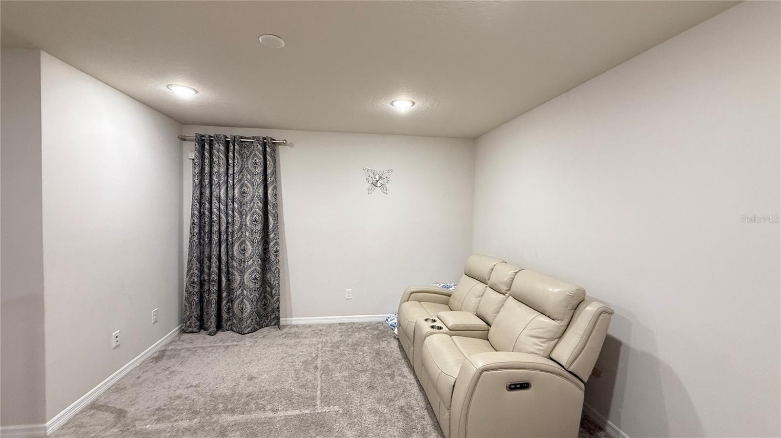 Image 25 of 35 For 4028 Diamond Dew Lane