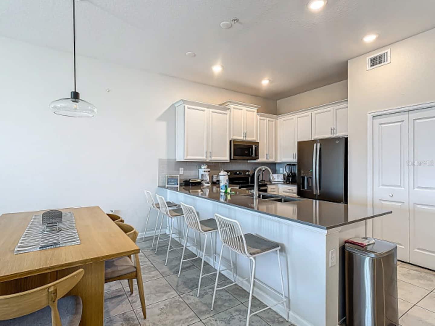 Image 10 of 36 For 1141 Challenge Drive 1201