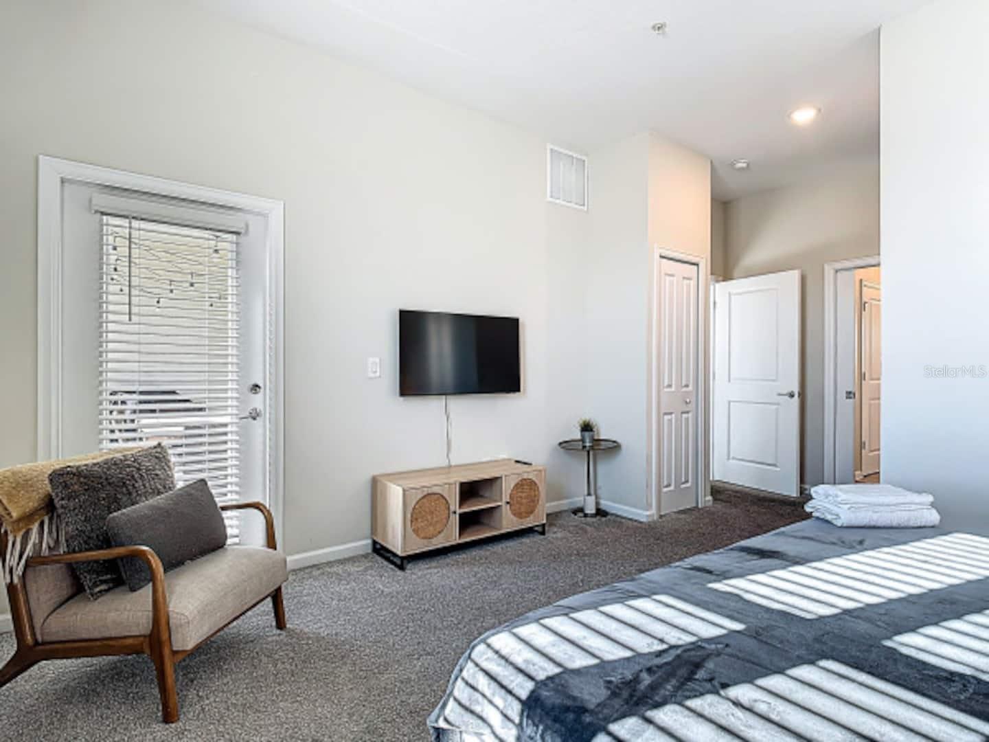 Image 18 of 36 For 1141 Challenge Drive 1201