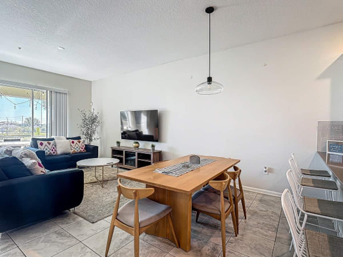 Image 7 of 36 For 1141 Challenge Drive 1201