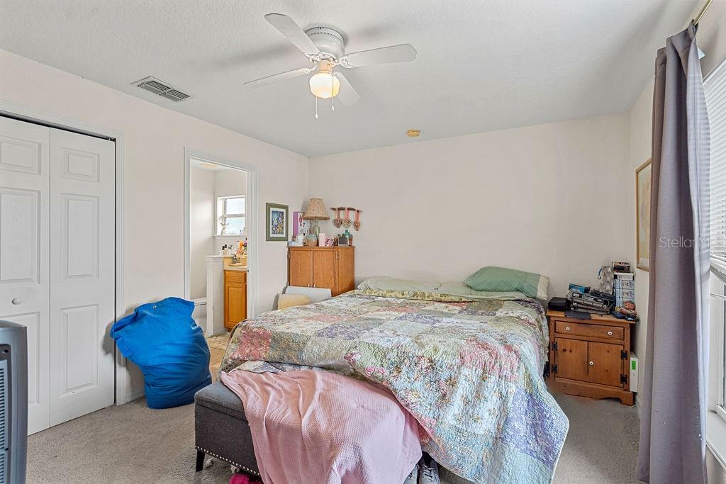 Image 33 of 39 For 225 Osceola Street