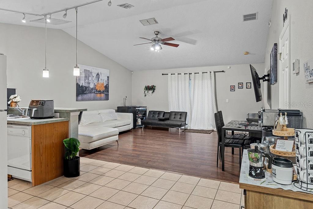 Image 6 of 39 For 225 Osceola Street