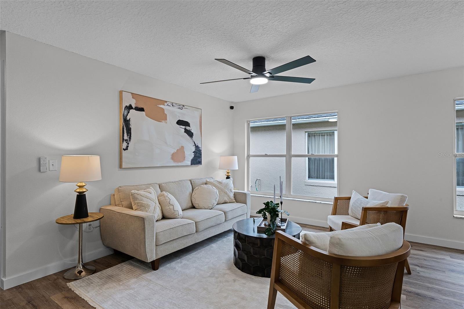 Image 3 of 39 For 3156 Natoma Way