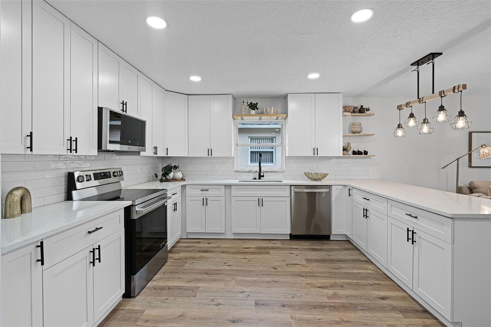 Image 6 of 39 For 3156 Natoma Way