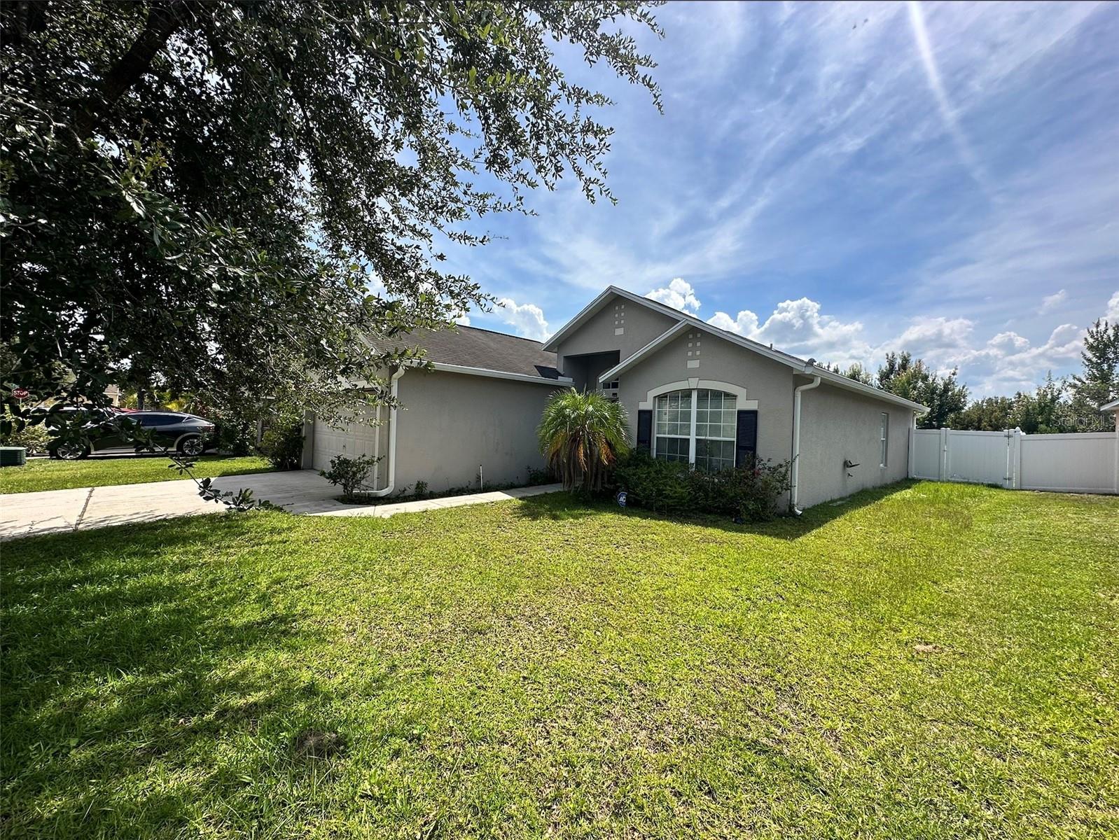Details for 5689 Sycamore Canyon Drive, KISSIMMEE, FL 34758