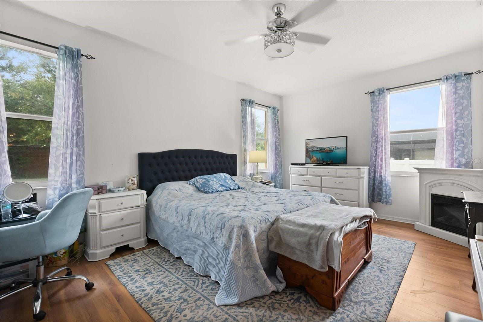 Image 16 of 28 For 2425 Prairie View Drive