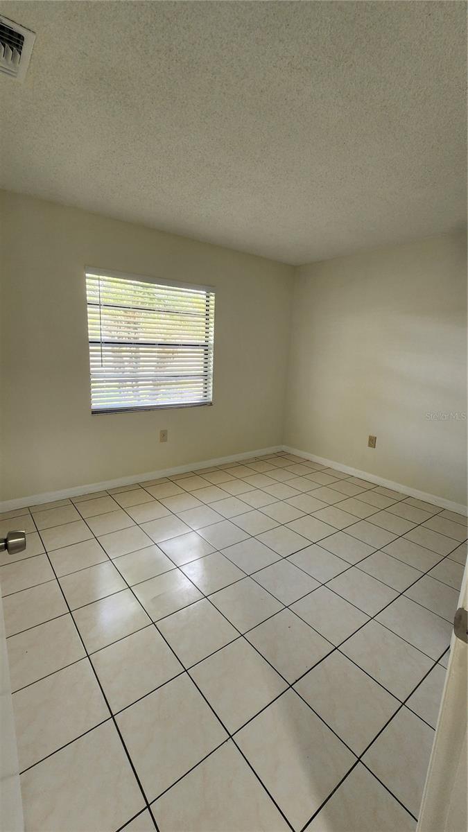 Image 12 of 17 For 2108 Bahamas Court 2108