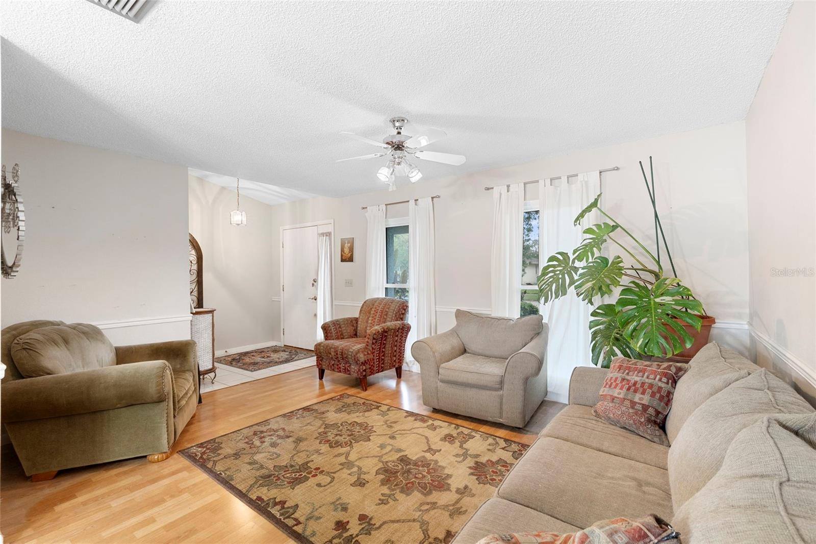 Image 8 of 41 For 10609 Out Island Drive