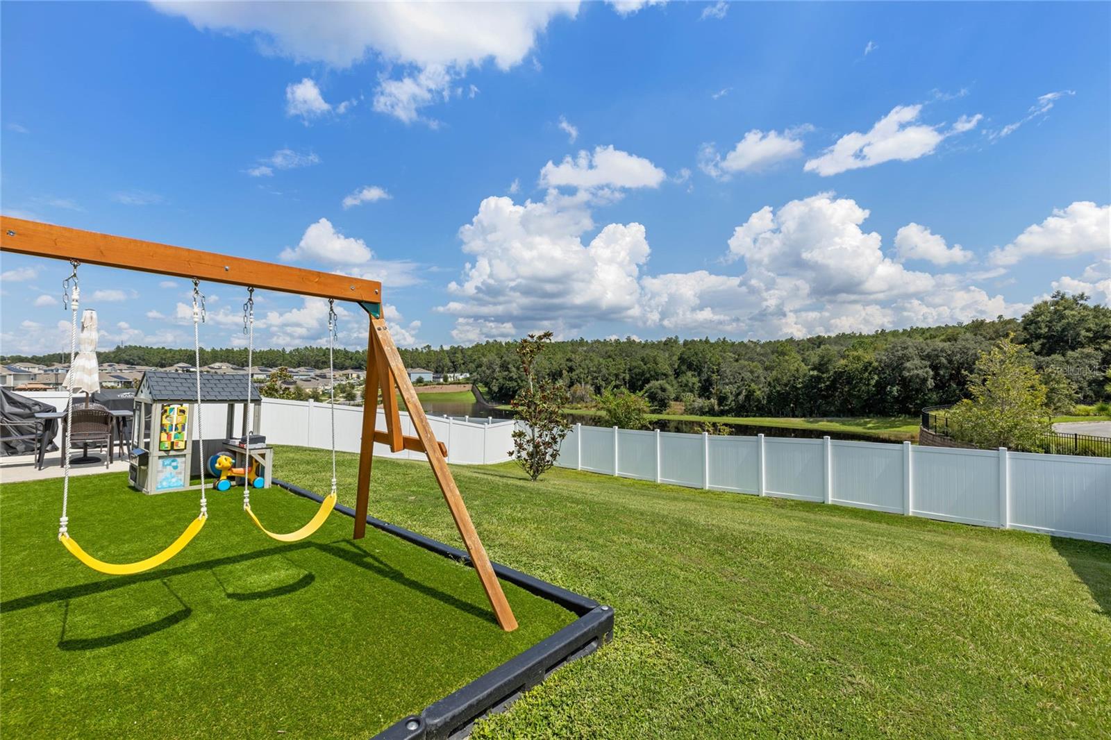 Image 6 of 40 For 5436 Limestone Street