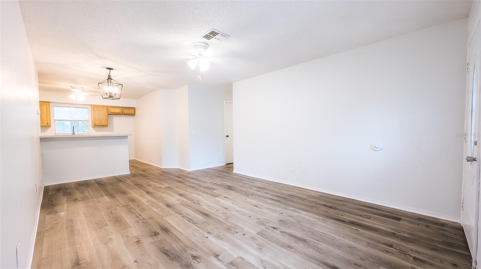 Image 4 of 26 For 611 4th Street