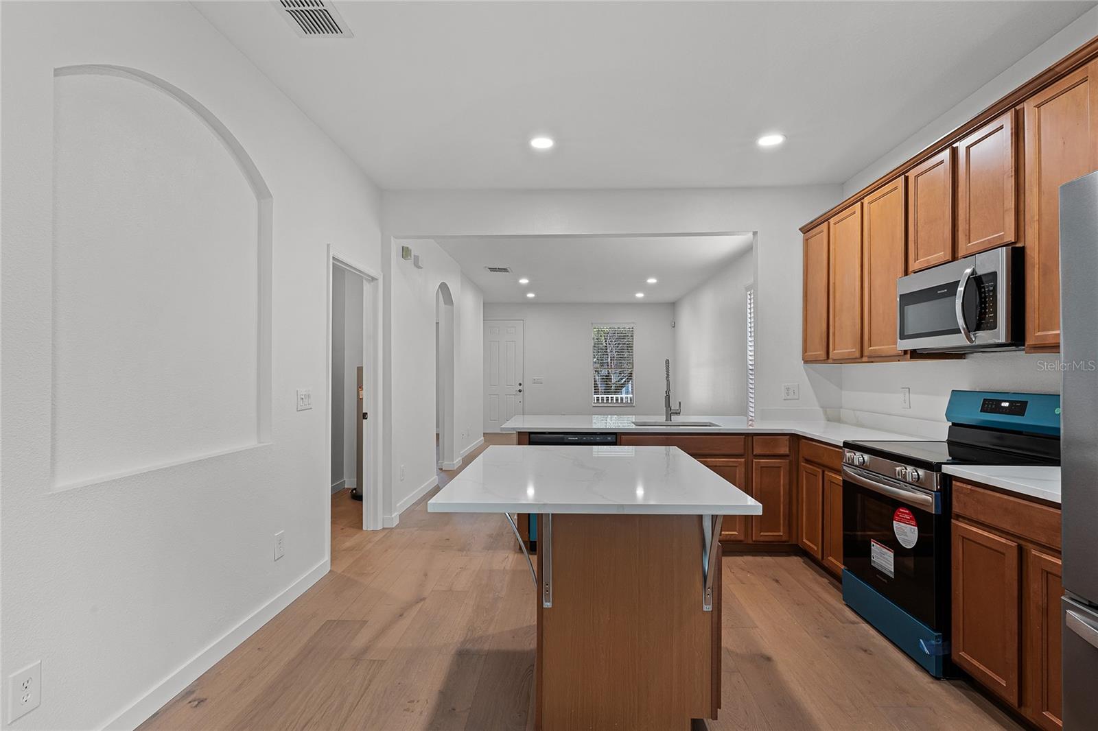 Image 12 of 56 For 14726 Clarkson Drive