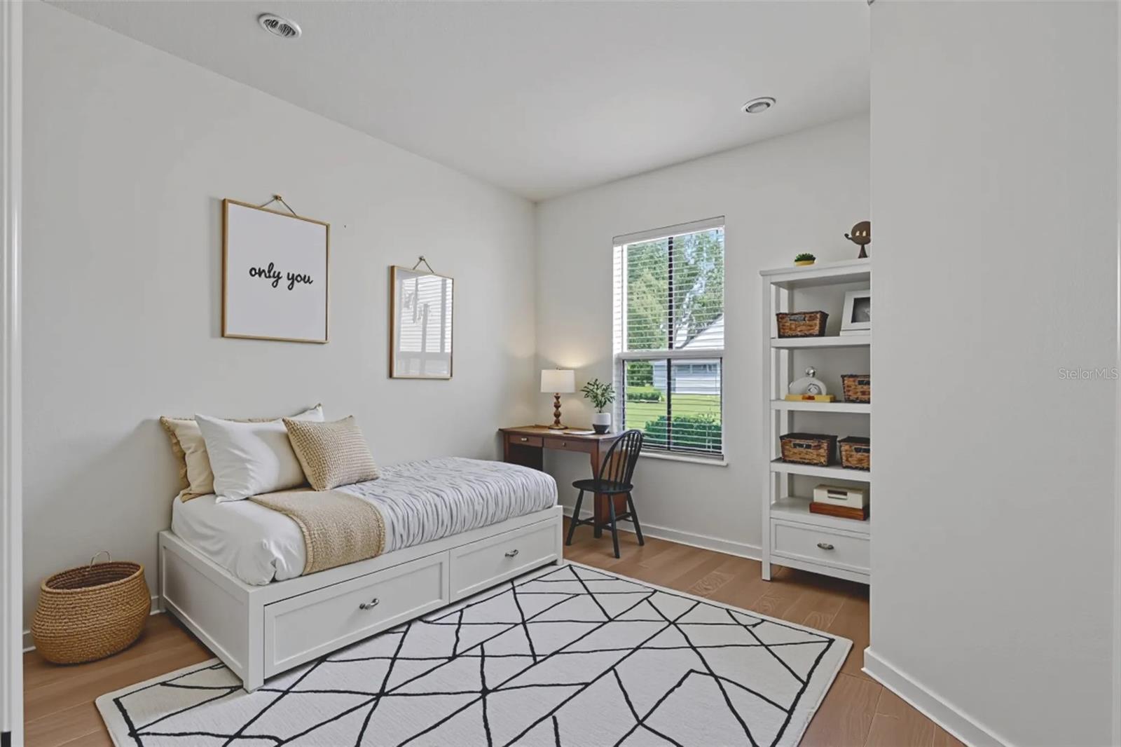 Image 22 of 56 For 14726 Clarkson Drive