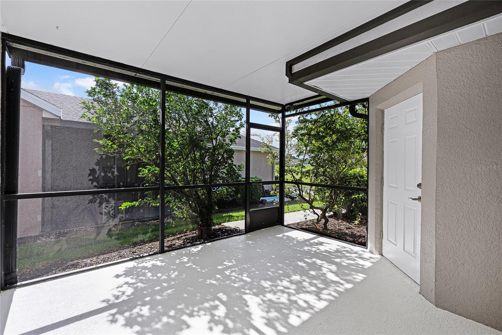Image 30 of 56 For 14726 Clarkson Drive