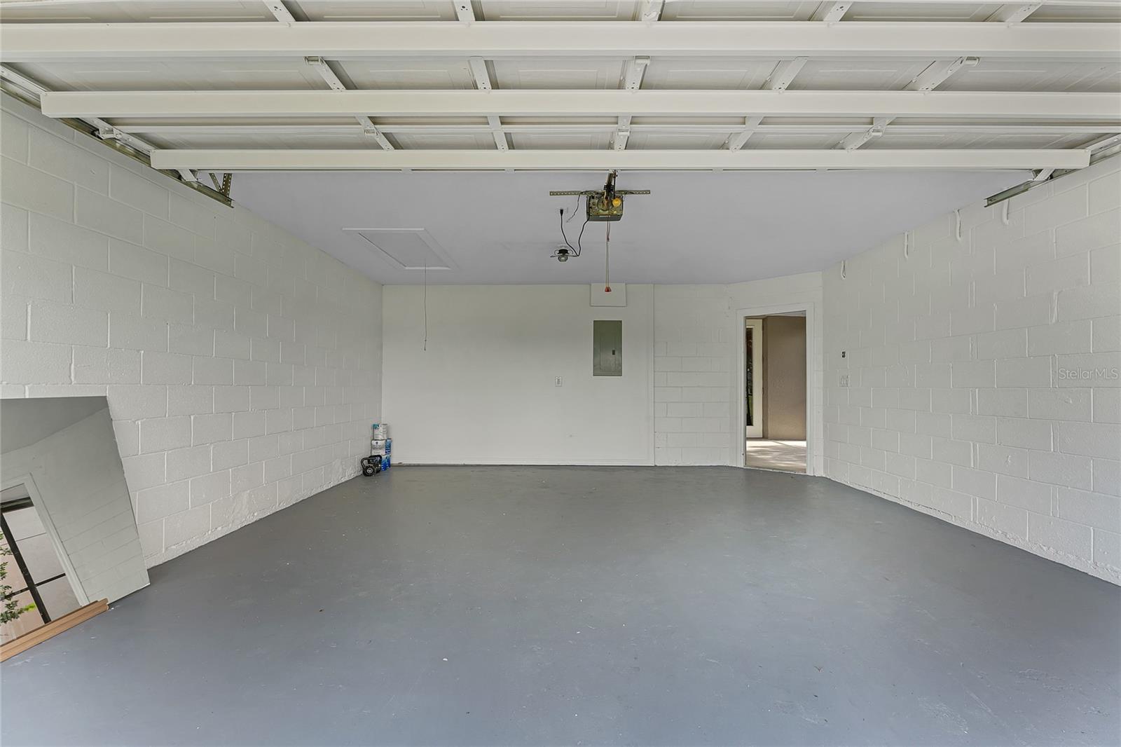 Image 33 of 56 For 14726 Clarkson Drive