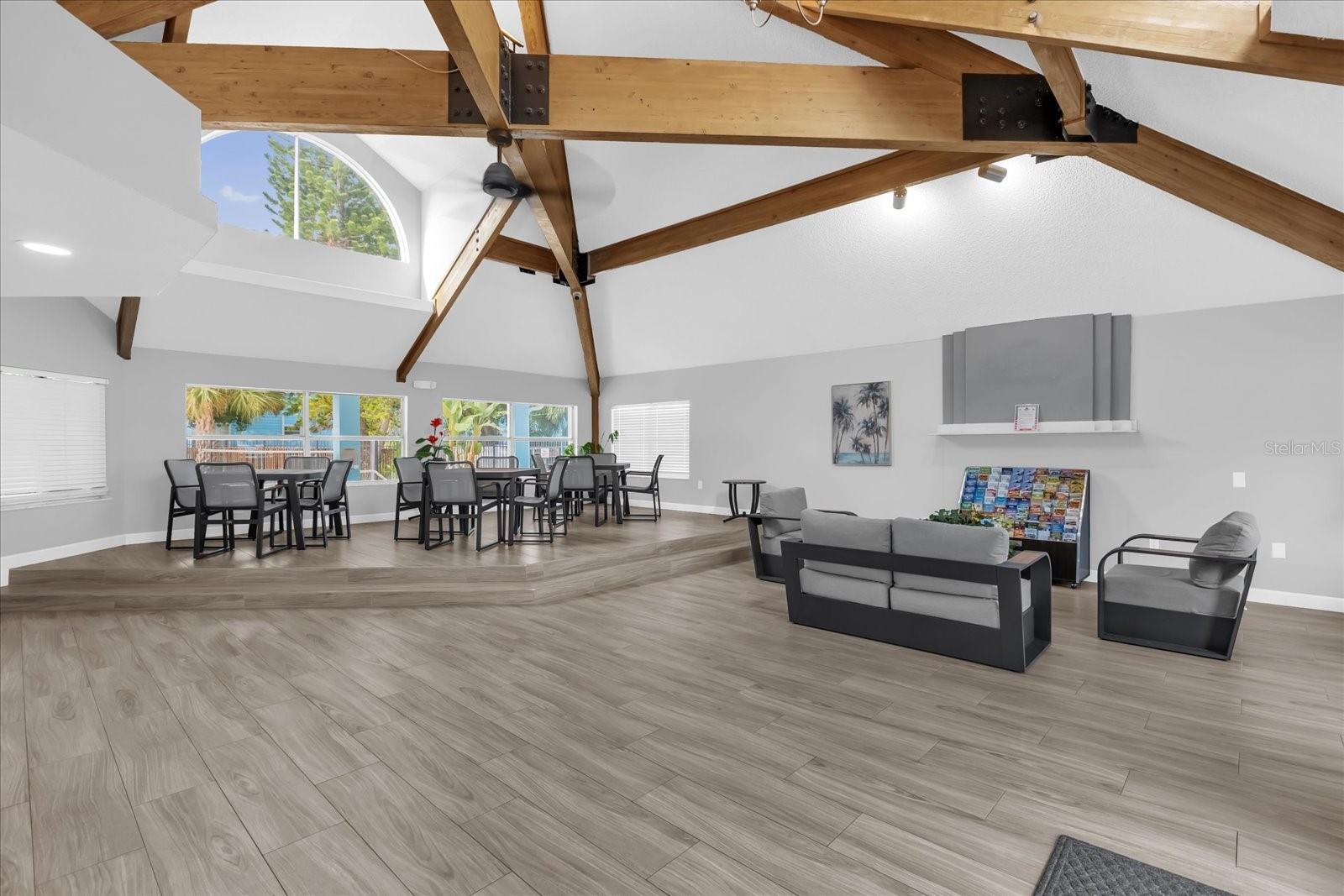 Image 21 of 40 For 2743 Poinciana Boulevard 62