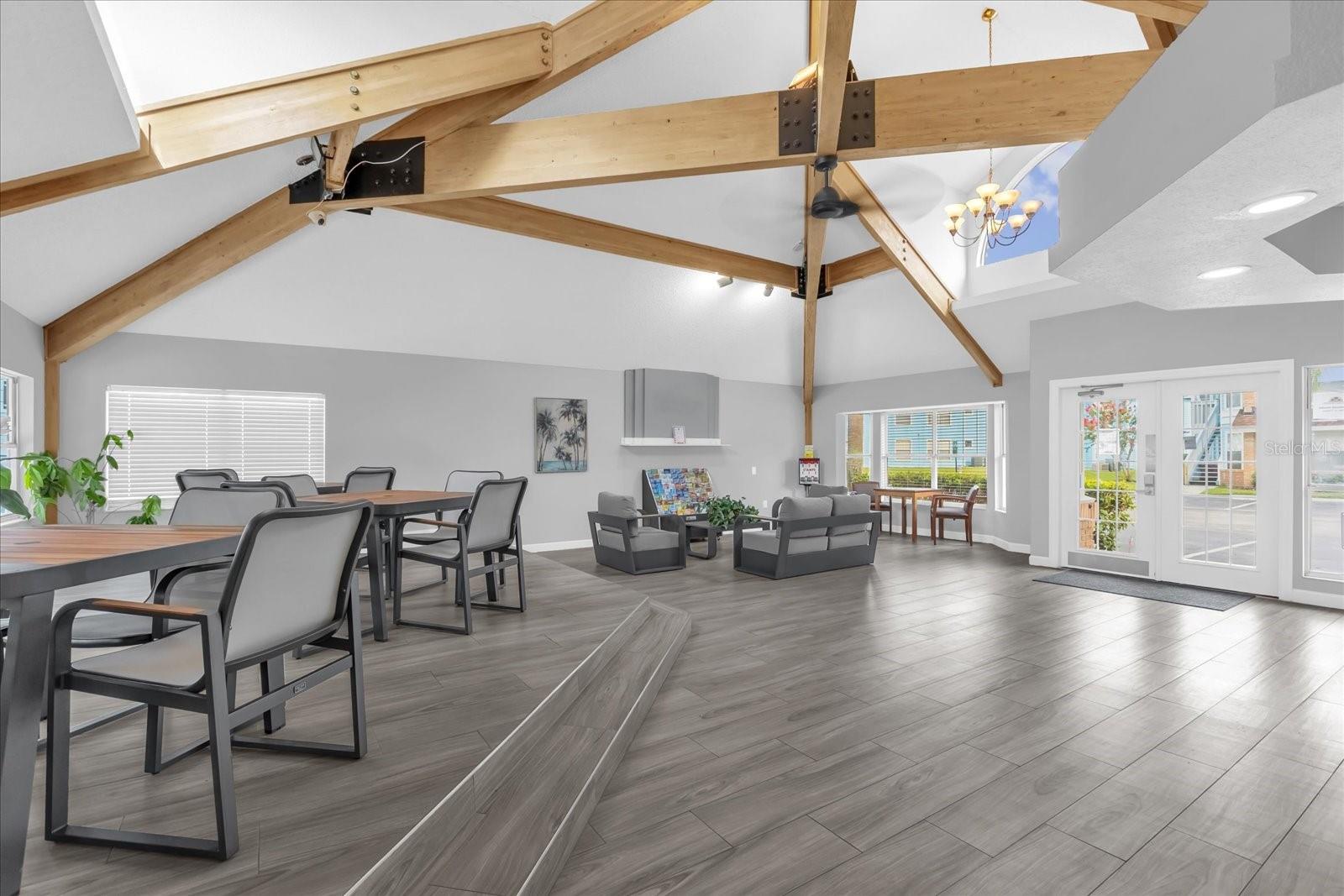 Image 22 of 40 For 2743 Poinciana Boulevard 62
