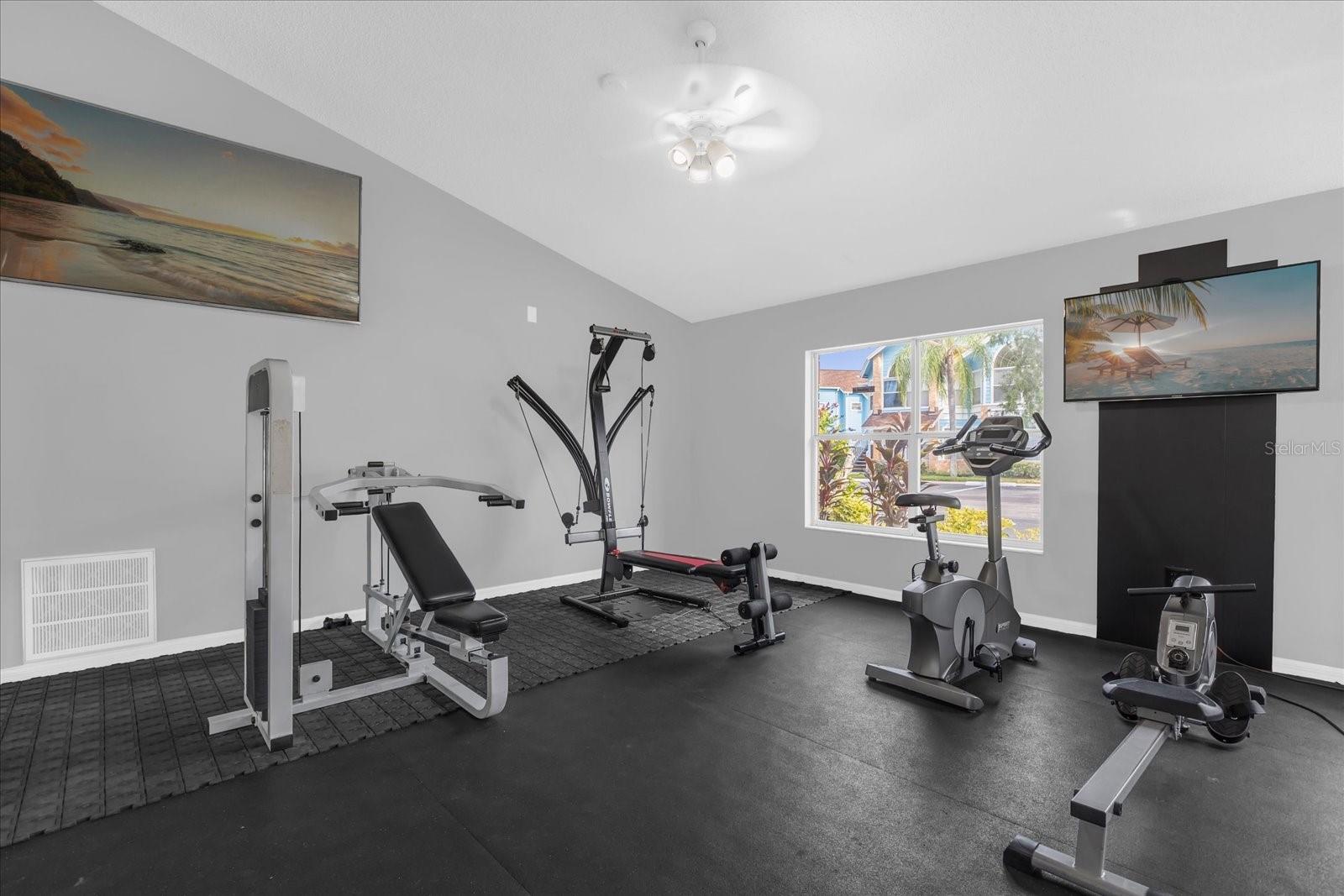 Image 23 of 40 For 2743 Poinciana Boulevard 62
