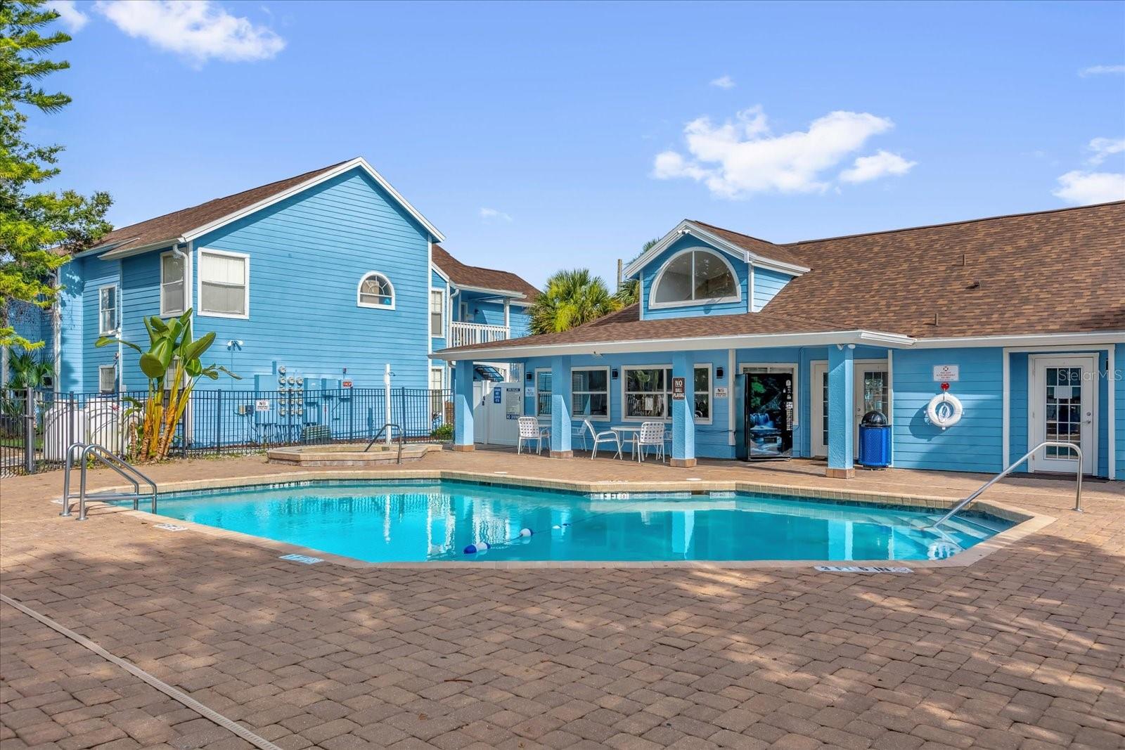 Image 27 of 40 For 2743 Poinciana Boulevard 62