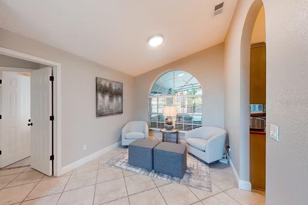 Image 10 of 87 For 102 Titan Drive