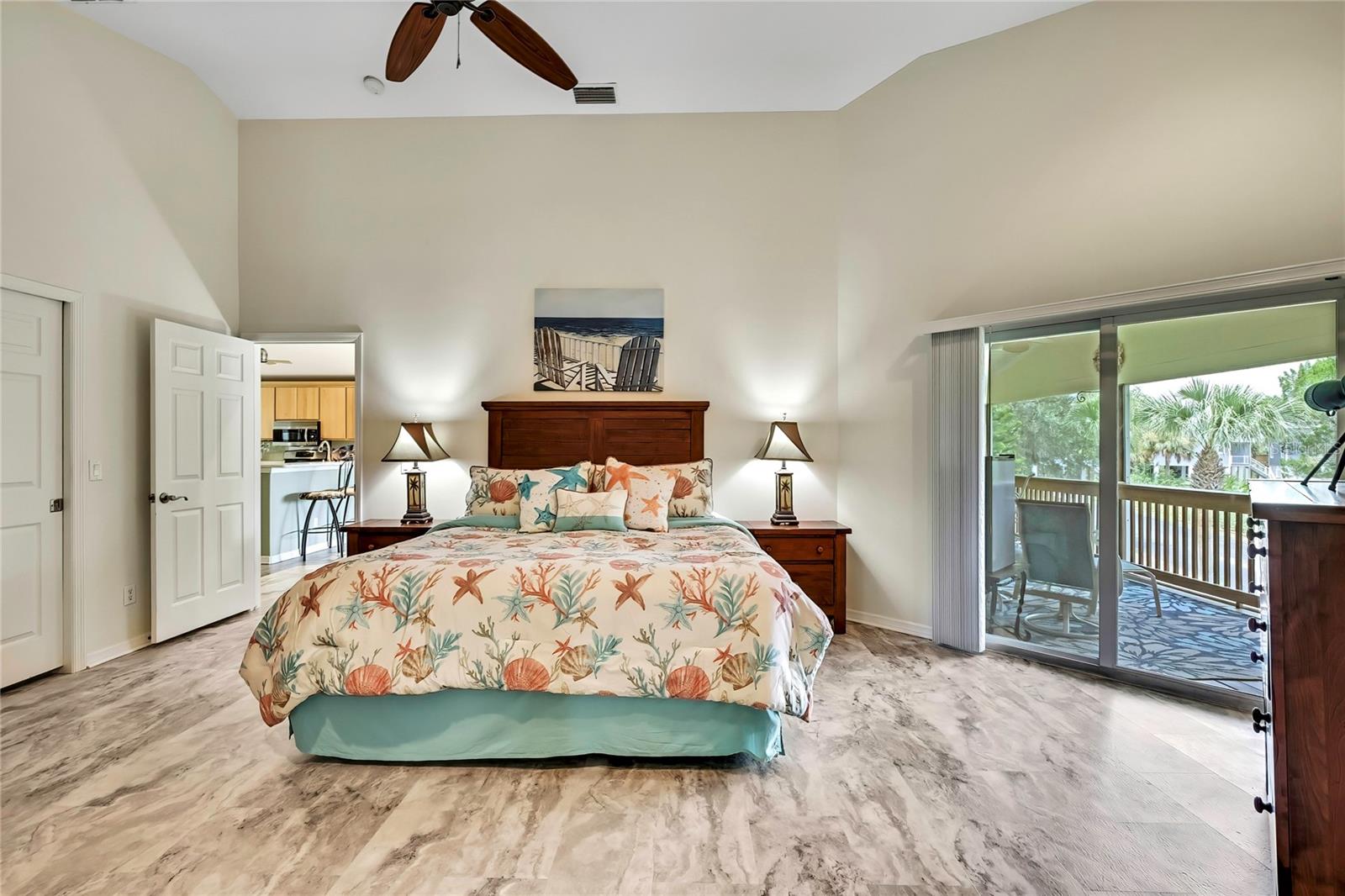 Image 16 of 51 For 11960 Blue Bayou Court 361