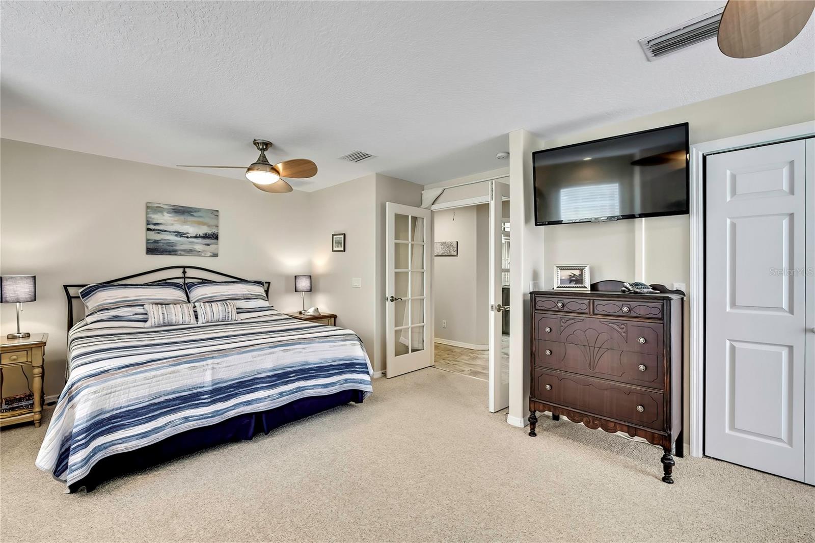 Image 26 of 51 For 11960 Blue Bayou Court 361