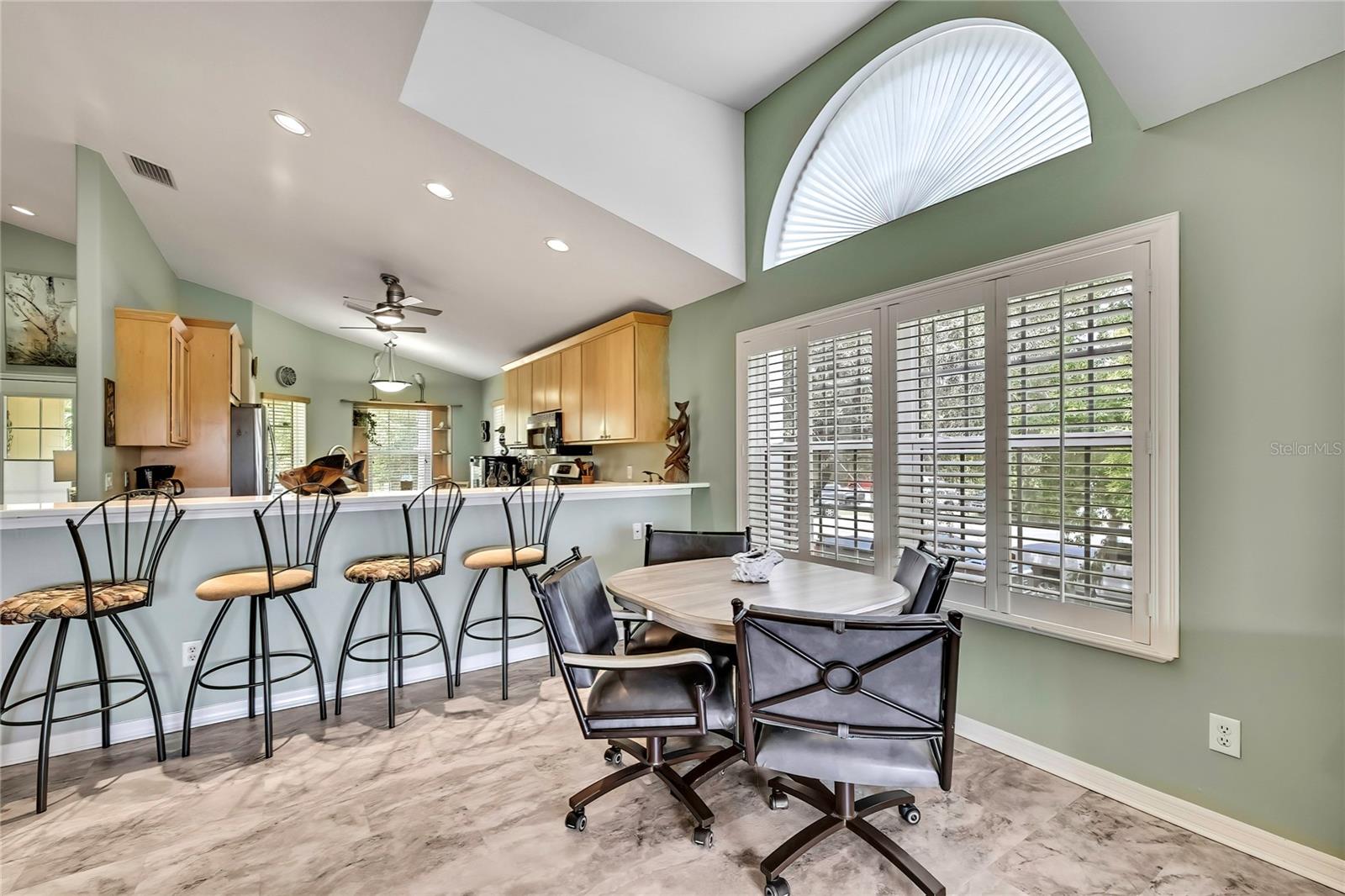 Image 6 of 51 For 11960 Blue Bayou Court 361