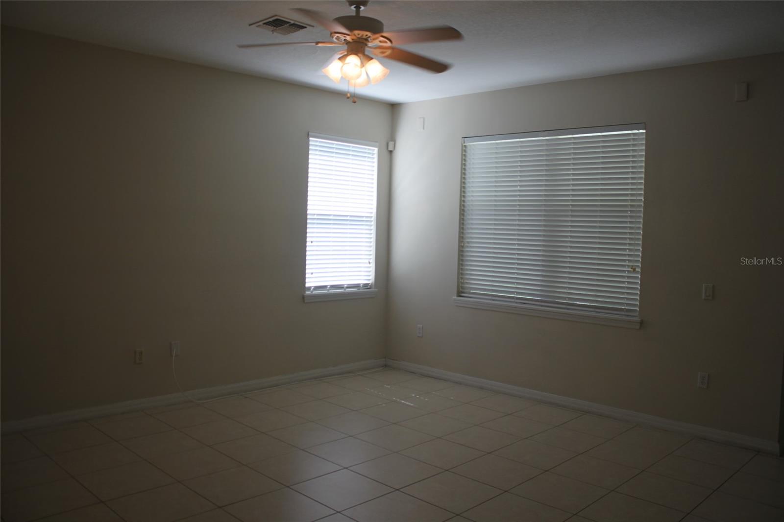Image 5 of 23 For 3222 Hopewell Drive