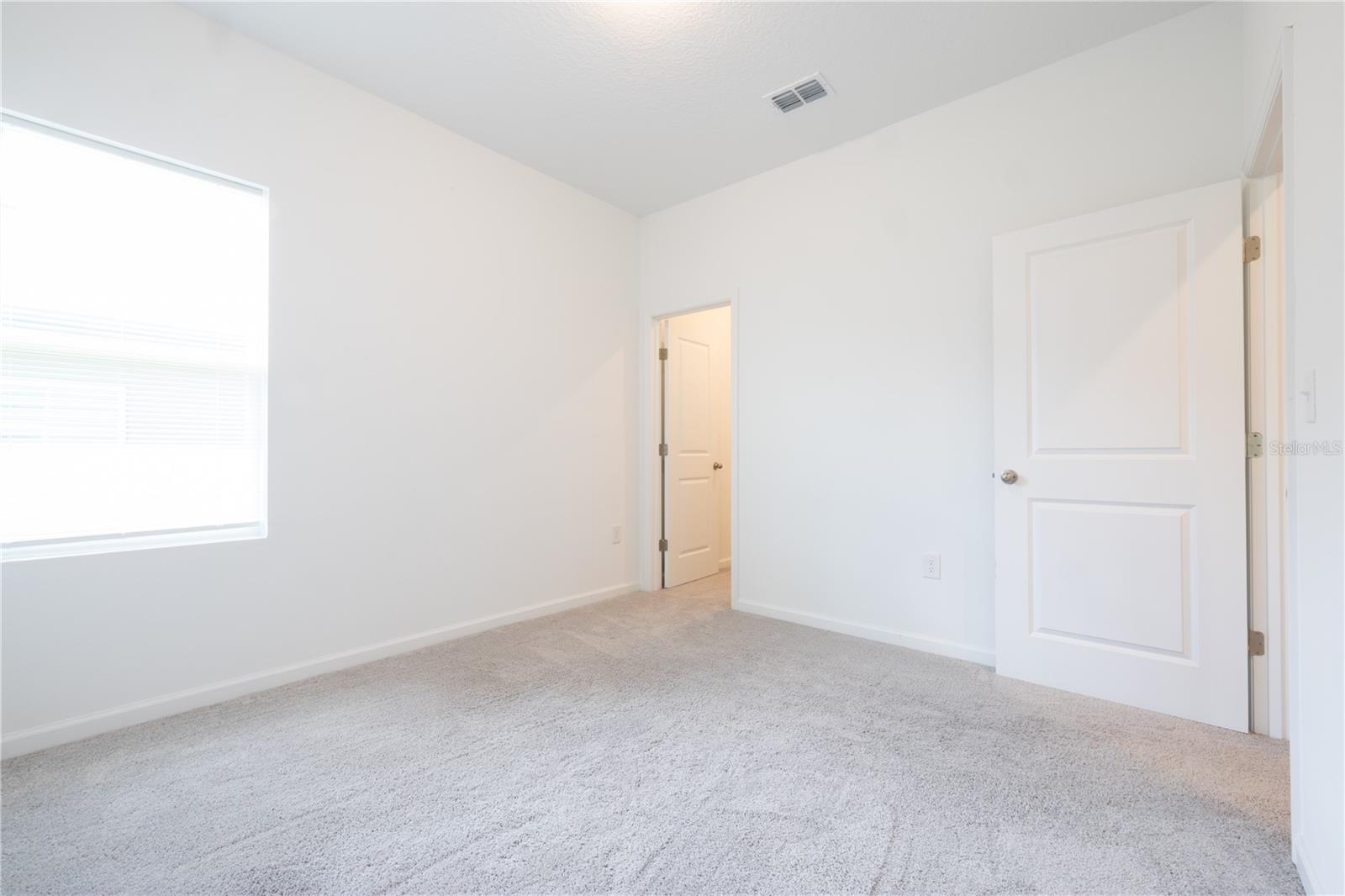 Image 22 of 38 For 2098 Huntsman Ridge Road