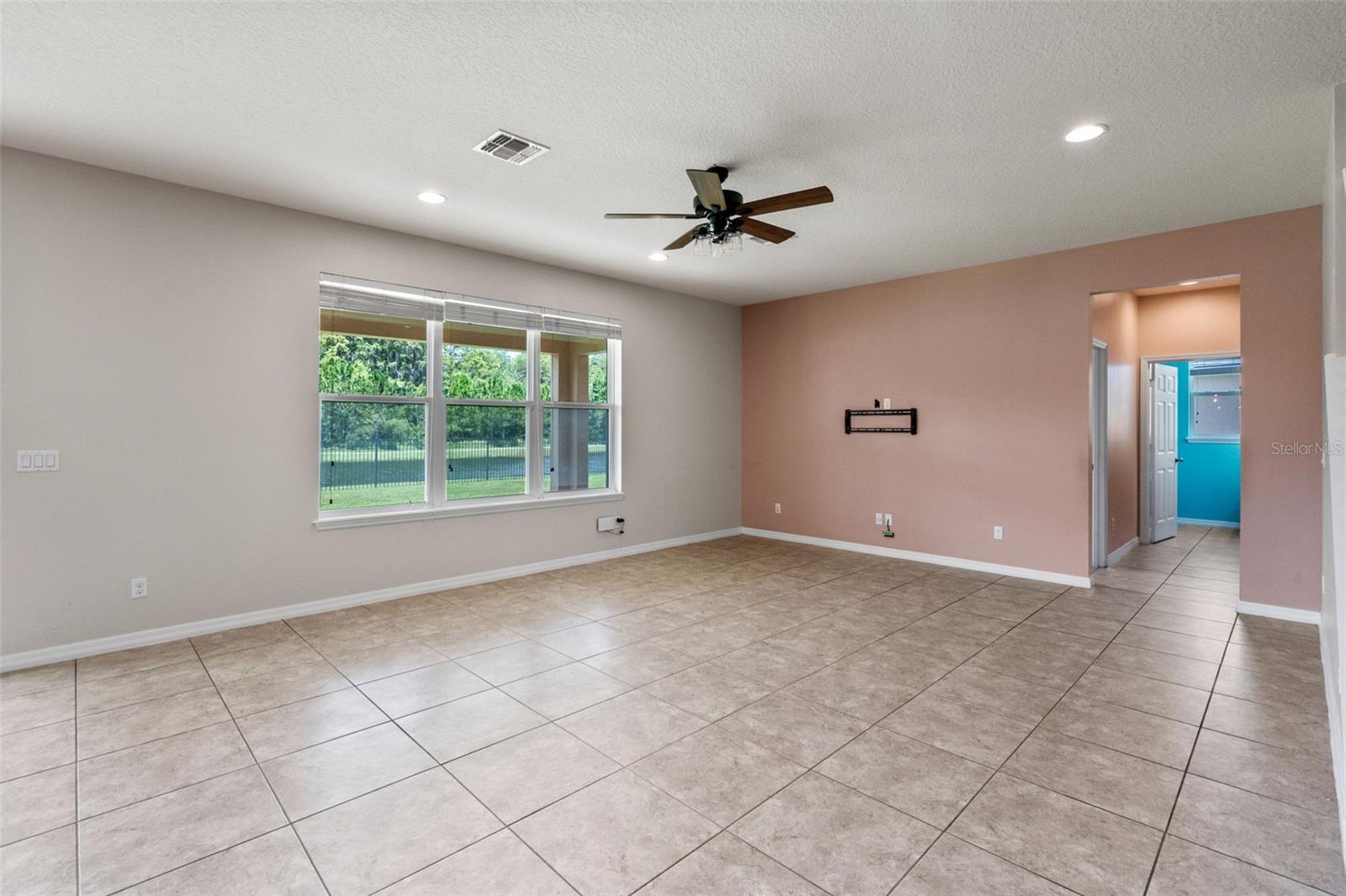 Image 12 of 80 For 3700 Mt Vernon Way