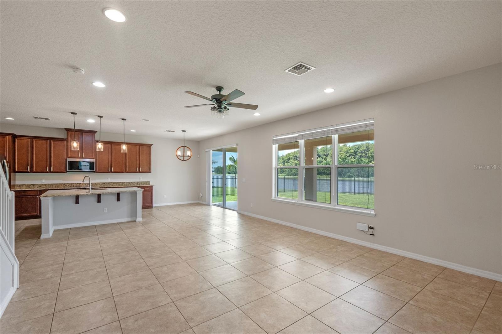 Image 13 of 80 For 3700 Mt Vernon Way