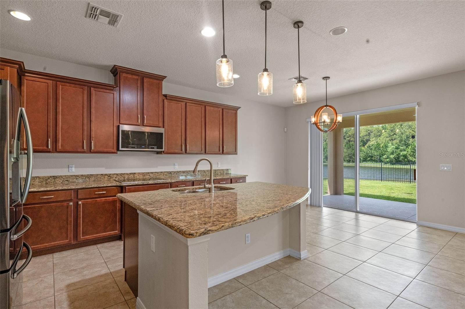 Image 15 of 80 For 3700 Mt Vernon Way