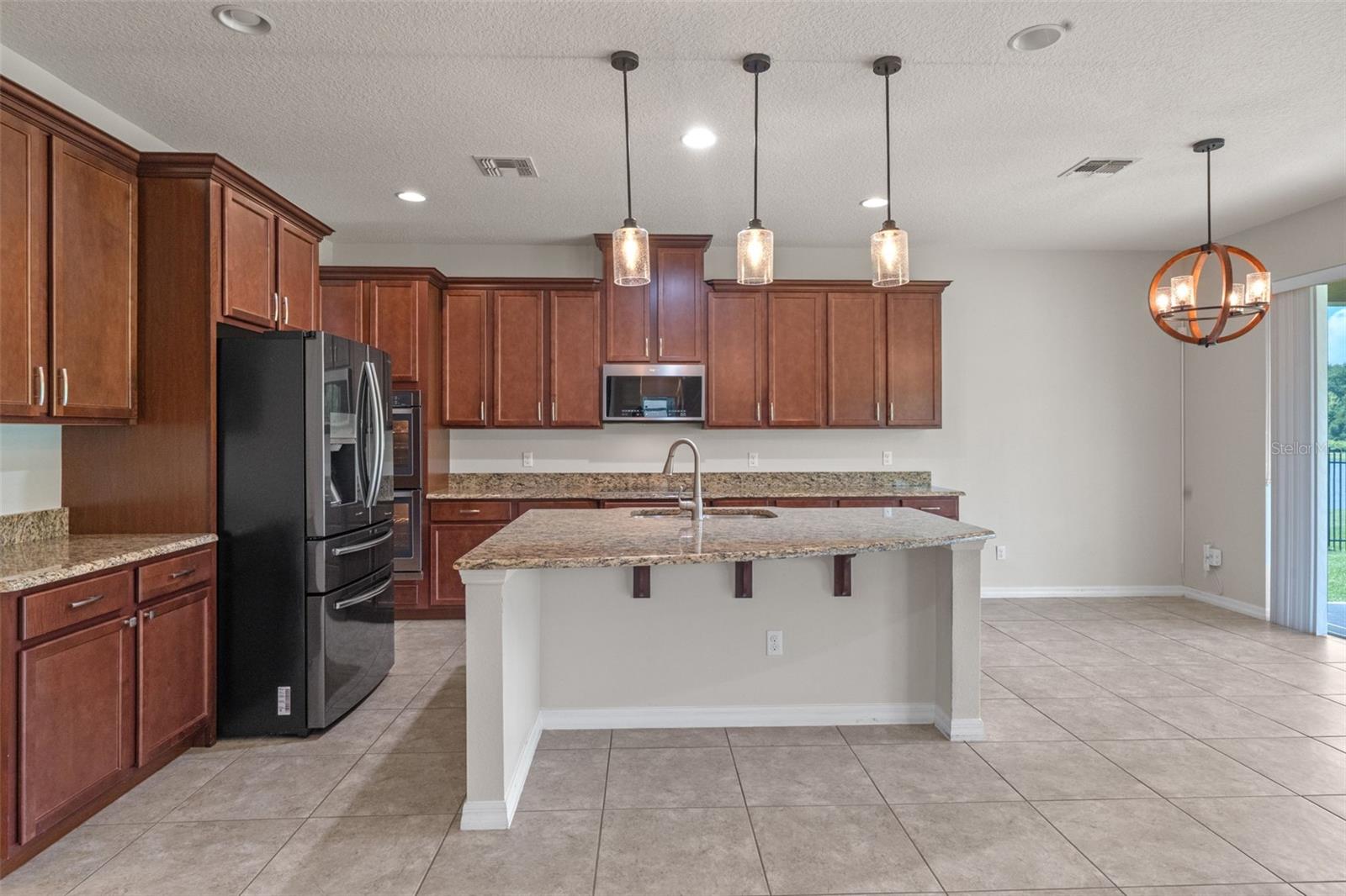 Image 16 of 80 For 3700 Mt Vernon Way