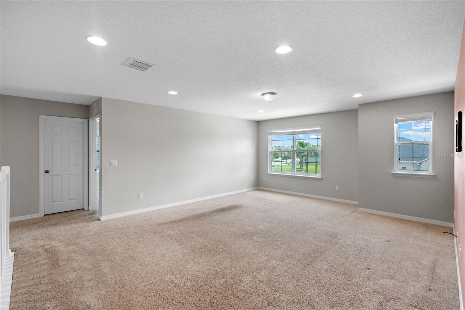Image 43 of 80 For 3700 Mt Vernon Way