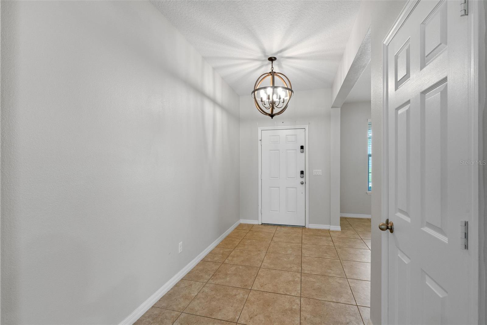 Image 7 of 80 For 3700 Mt Vernon Way
