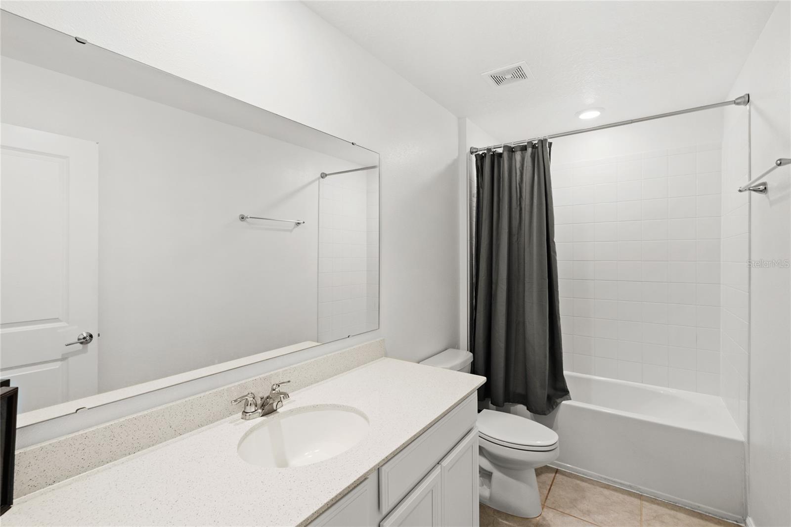 Image 22 of 37 For 1263 Lassen Street