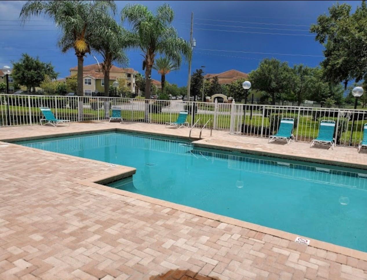 Image 11 of 14 For 4532 Commander Drive 2134