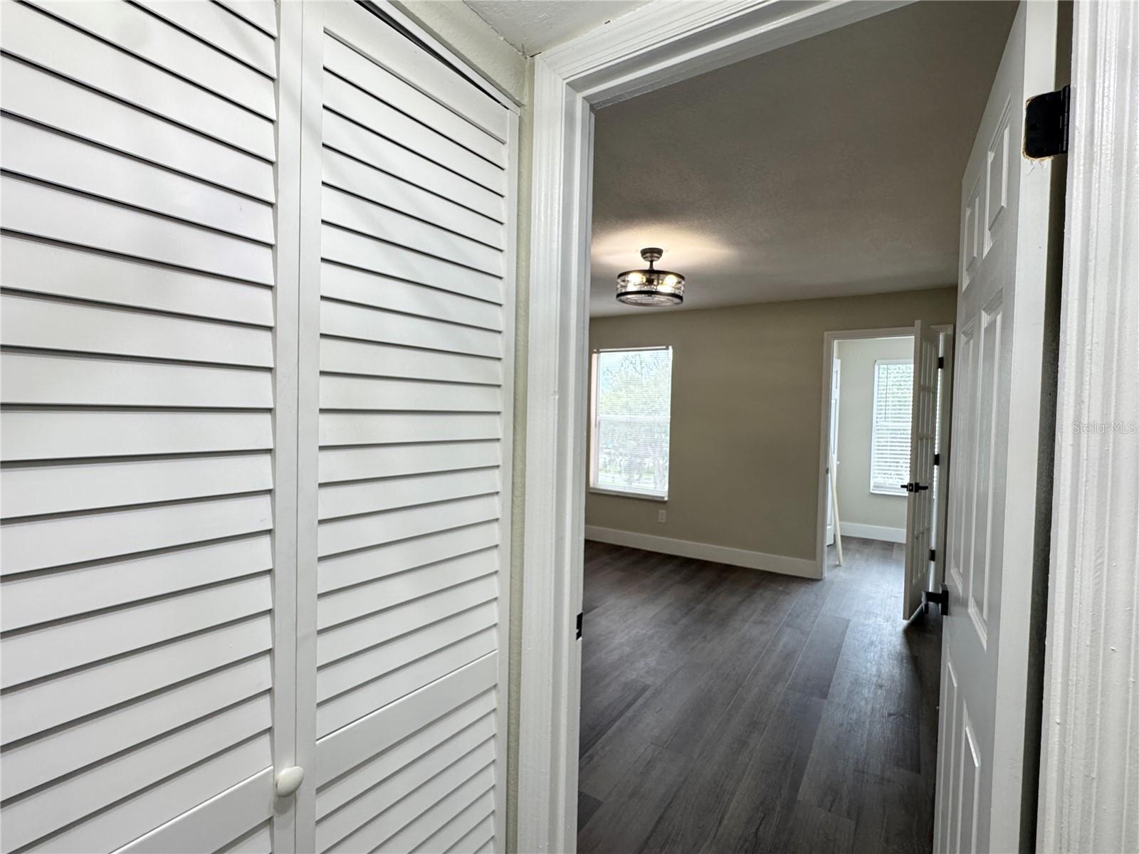 Image 6 of 14 For 4532 Commander Drive 2134