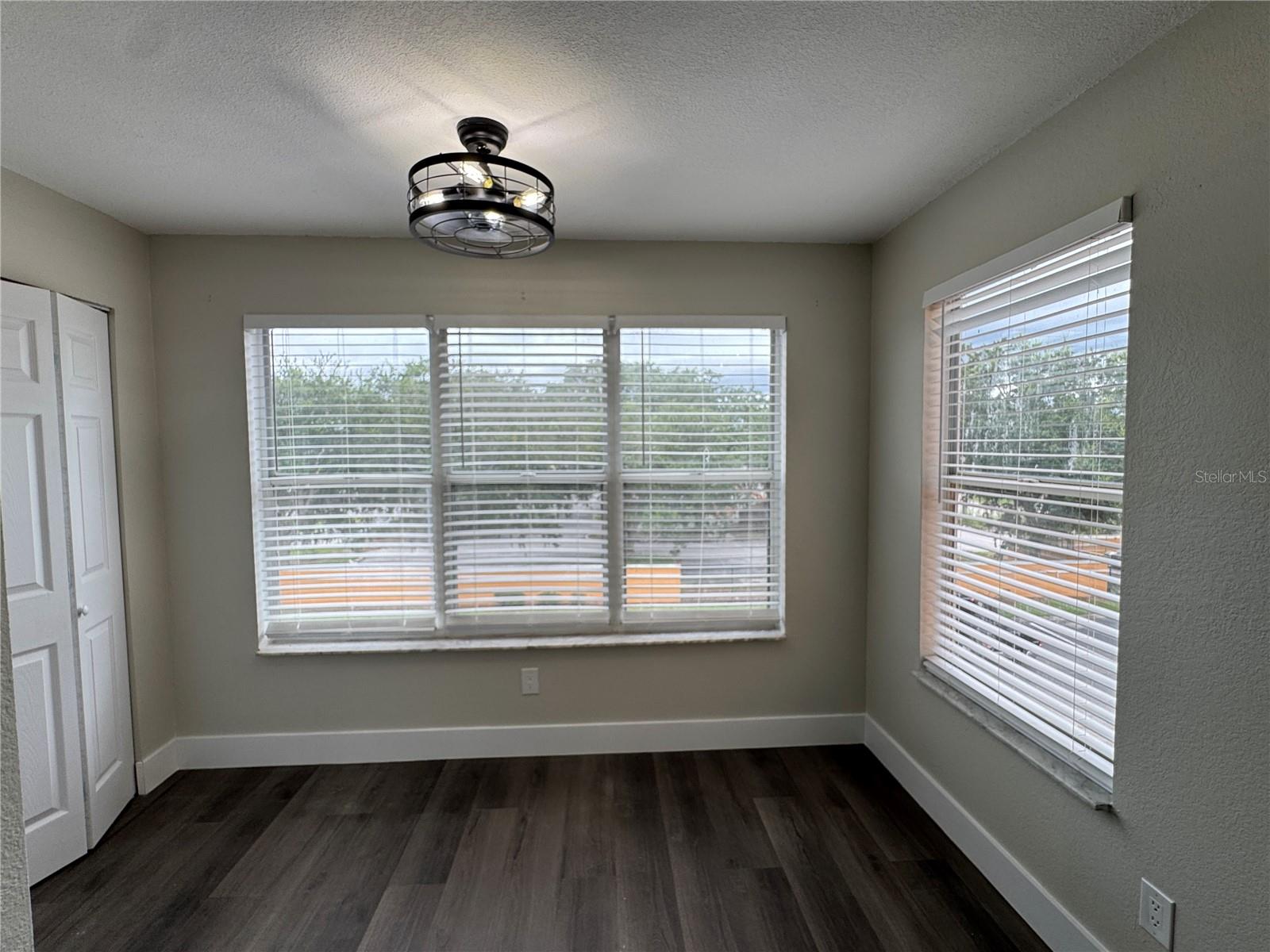 Image 9 of 14 For 4532 Commander Drive 2134