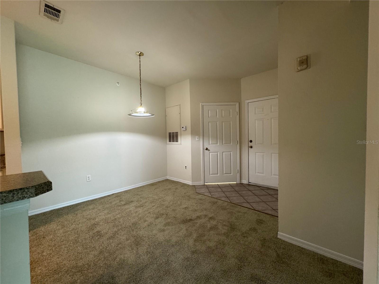 Image 6 of 16 For 5459 Vineland Road 4304