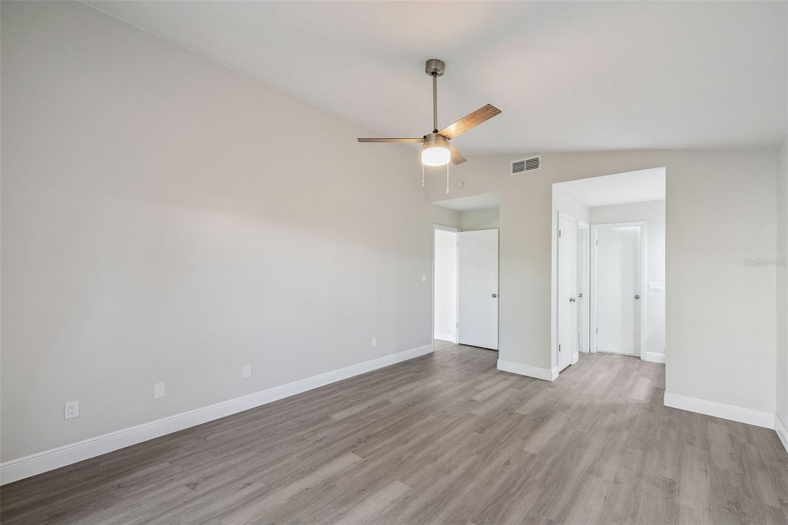 Image 10 of 31 For 291 Drosdick Drive