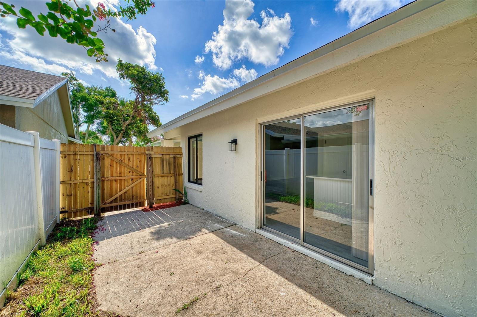 Image 21 of 31 For 291 Drosdick Drive